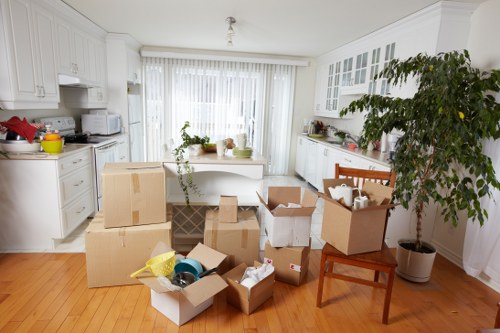 Local Knightsbridge moving truck for apartments and flats