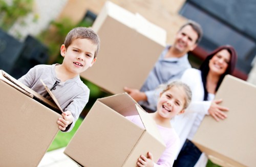 Professional movers navigating access challenges in Knightsbridge